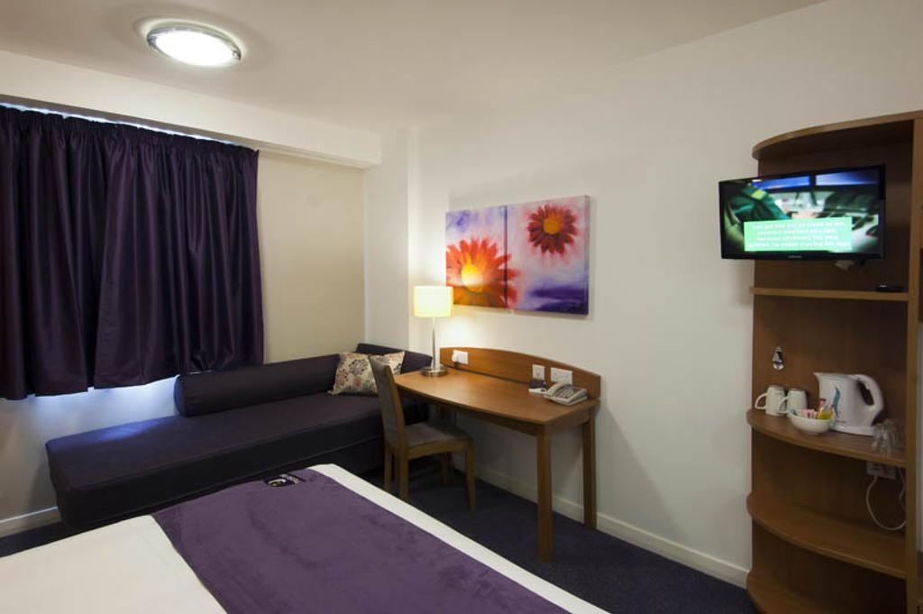 Premier Inn Portishead Extérieur photo